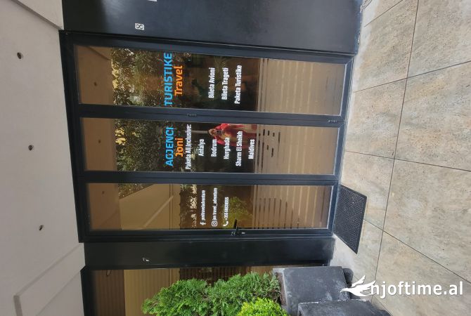 Ambient biznesi me qera 3+1 ne Tirane - 250 Euro