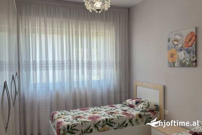Shtepi me qera 2+1 ne Tirane - 850 Euro