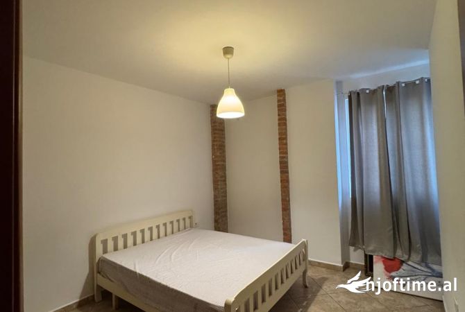 Shtepi ne shitje 3+1 ne Tirane - 140,000 Euro
