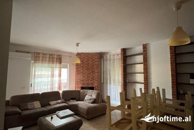Shtepi ne shitje 3+1 ne Tirane - 140,000 Euro