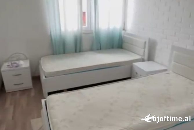 Shtepi me qera 2+1 ne Tirane - 450 Euro