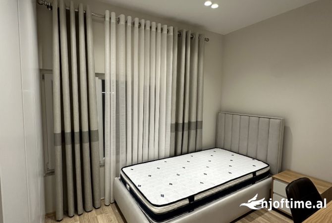 Shtepi me qera 2+1 ne Tirane - 600 Euro