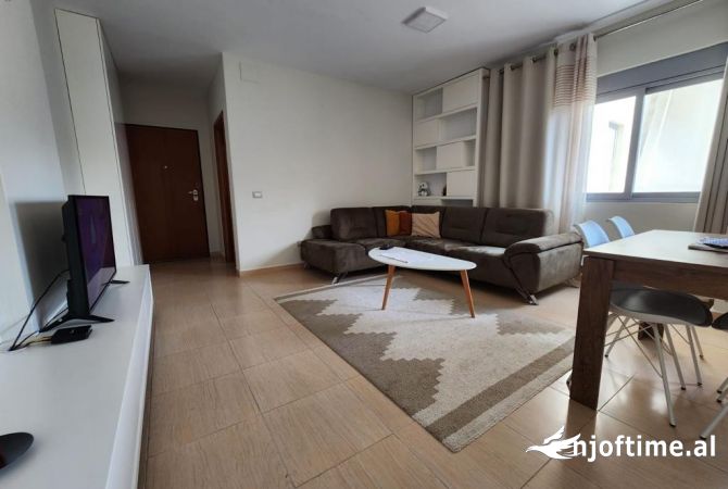 Shtepi me qera 1+1 ne Tirane - 550 Euro