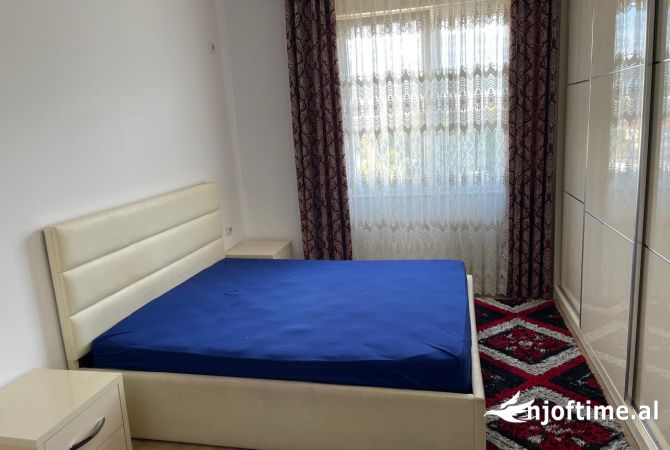 Shtepi me qera 3+1 ne Tirane - 850 Euro