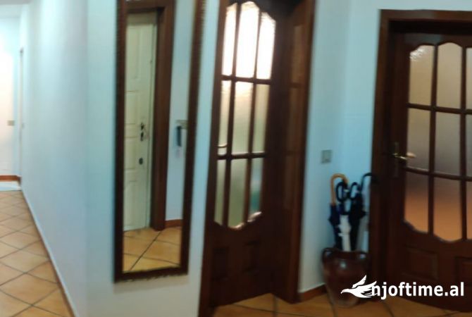 Shtepi ne shitje 2+1 ne Tirane - 235,000 Euro