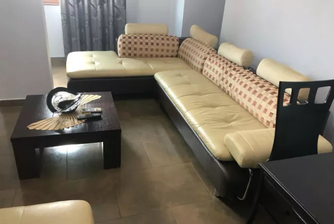 Shtepi me qera 2+1 ne Tirane - 650 Euro