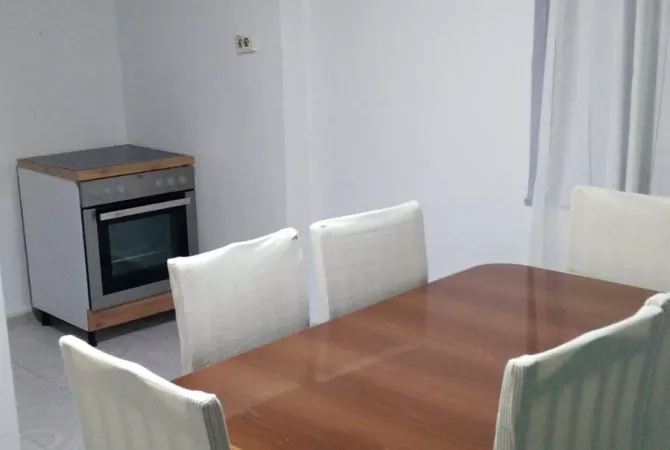 Shtepi me qera 1+1 ne Tirane - 510 Euro