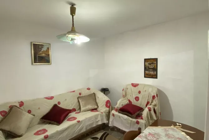 Shtepi me qera 1+1 ne Tirane - 400 Euro