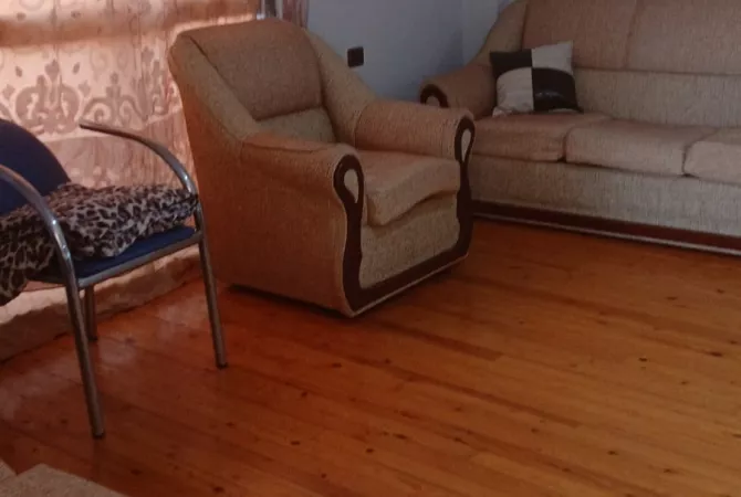 Shtepi me qera 1+1 ne Tirane - 400 Euro