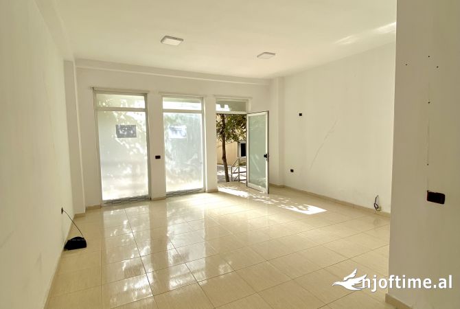 Terreno in vendita  a Tirana - 20,000 Euro