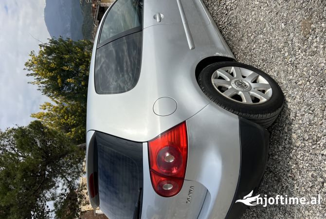 Auto in Vendita  a Tirana - 2,700 Euro