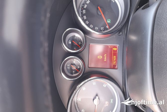 Cars for sale in Tirana, Opel, 2009 Diesel,Kambio Manual Payment 5,999  Euro.