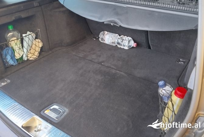 Makina ne shitje ne Vlore, Mercedes-Benz, 2011 Diesel,Kambio Automatik Pagesa 6,190  Euro.