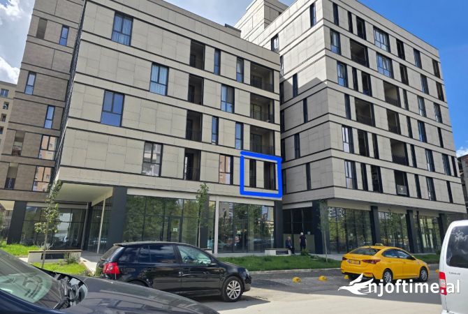 Ambient biznesi me qera 3+1 ne Tirane - 45,000 Leke
