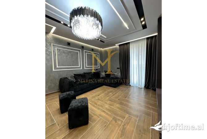 Shtepi ne shitje 2+1 ne Durres - 195,000 Euro