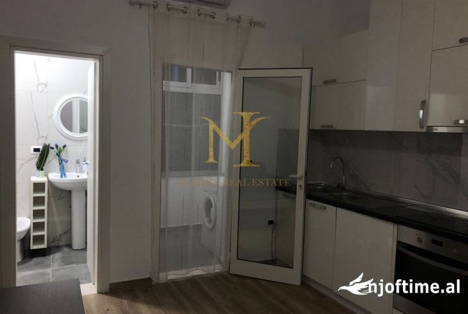 Shtepi me qera 1+1 ne Durres - 250 Euro