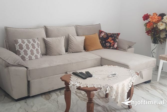 Shtepi me qera 2+1 ne Tirane - 850 Euro