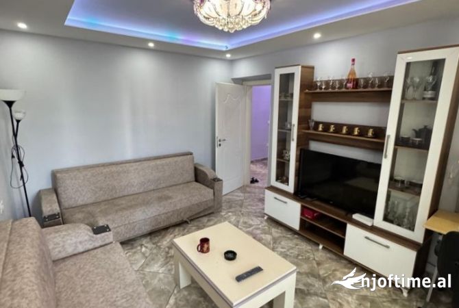 Shtepi ne shitje 1+1 ne Tirane - 135,000 Euro