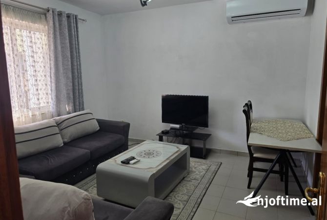 Casa in affitto 2+1 a Tirana - 40,000 Leke
