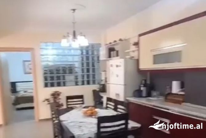 Shtepi me qera 2+1 ne Tirane - 500 Euro