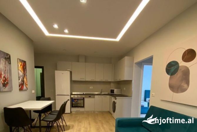 Shtepi me qera 2+1 ne Tirane - 640 Euro