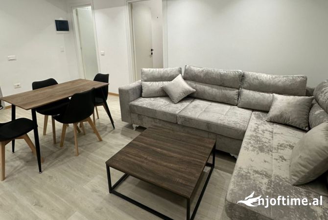 Shtepi me qera 1+1 ne Tirane - 650 Euro
