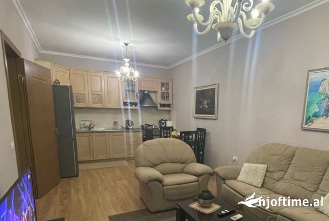 Casa in affitto 2+1 a Tirana - 450 Euro
