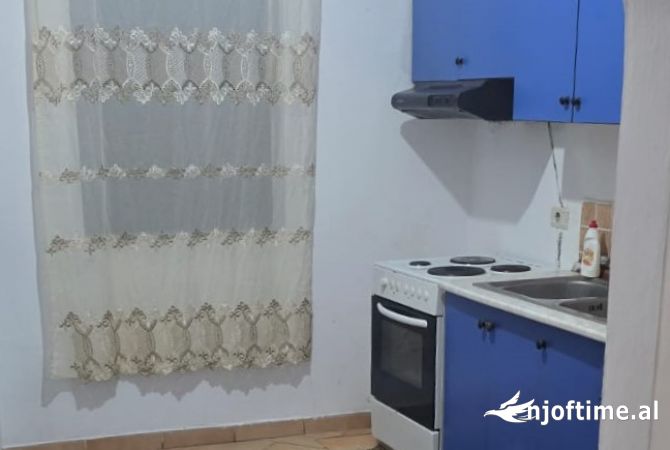 Shtepi me qera 2+1 ne Tirane - 35,000 Leke