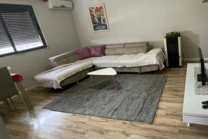 Shtepi me qera 2+1 ne Tirane - 40,000 Leke