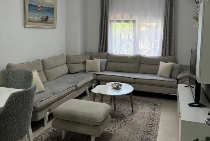 Shtepi me qera 2+1 ne Tirane - 600 Euro