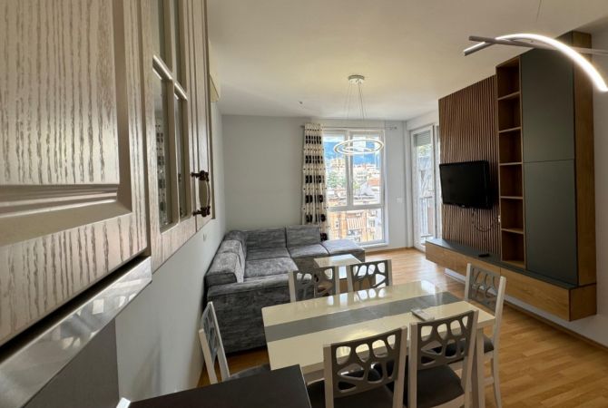 Casa in affitto 2+1 a Tirana - 800 Euro