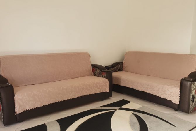 Shtepi me qera 2+1 ne Tirane - 45,000 Leke