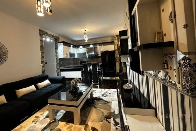 Shtepi me qera 3+1 ne Tirane - 700 Euro