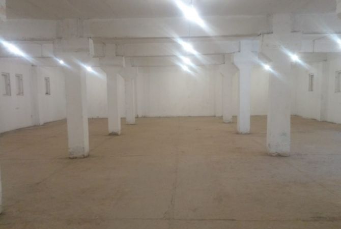 Ambient biznesi me qera 1+1 ne Tirane - 2,000 Euro