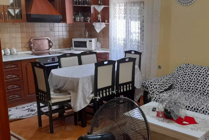 Casa in affitto 2+1 a Tirana - 40,000 Leke
