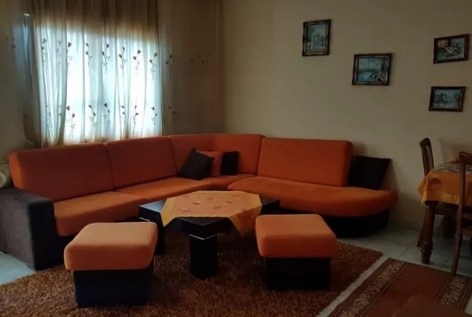 Shtepi me qera 1+1 ne Tirane - 450 Euro