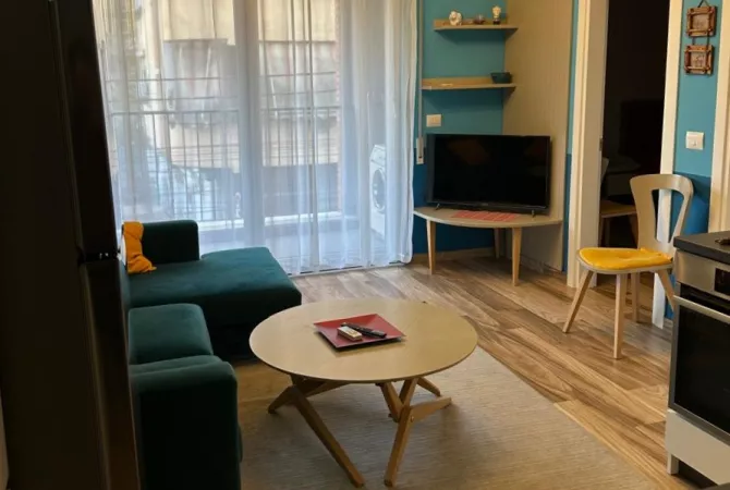 Shtepi me qera 2+1 ne Tirane - 700 Euro
