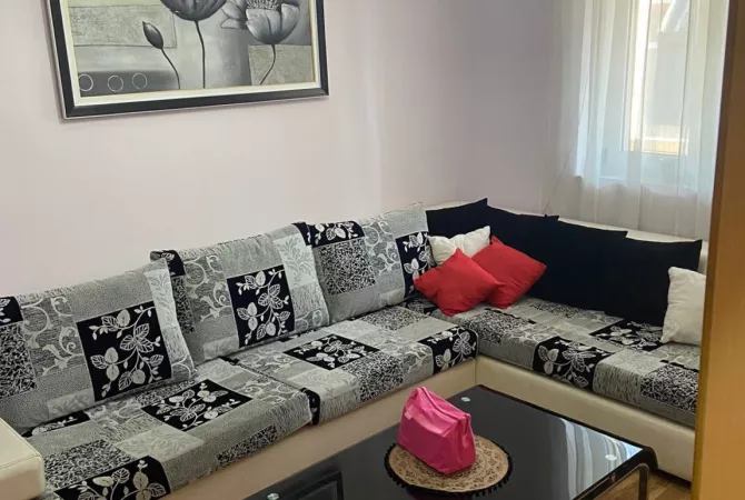 Shtepi me qera 1+1 ne Tirane - 600 Euro