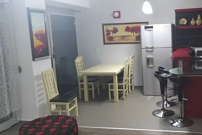 Shtepi me qera 3+1 ne Tirane - 80,000 Leke