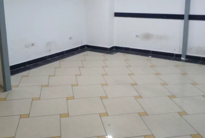 Ambient biznesi me qera 1+1 ne Tirane - 610 Euro