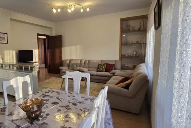 Casa in affitto 2+1 a Tirana - 750 Euro