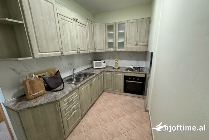 Apartment for rent in Durres 2+1, In Part