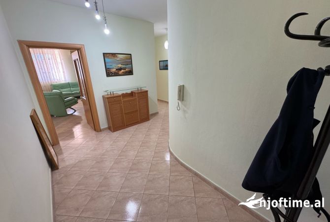 Apartment for rent in Durres 2+1, In Part