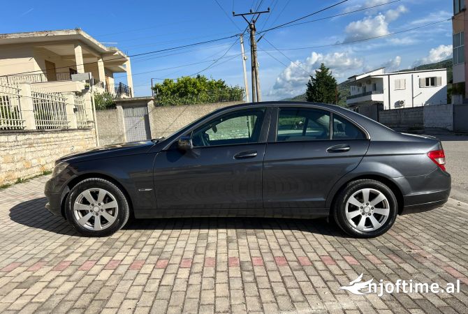 Cars for sale in Berat, Mercedes-Benz, 2010 Diesel,Kambio Automatik Payment 6,300  Euro.