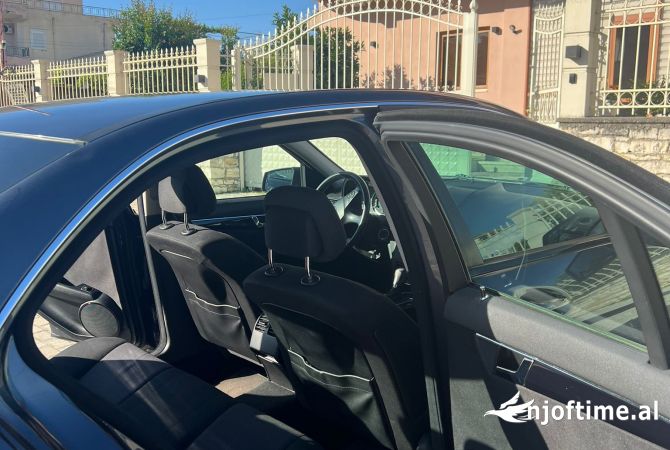 Cars for sale in Berat, Mercedes-Benz, 2010 Diesel,Kambio Automatik Payment 6,300  Euro.