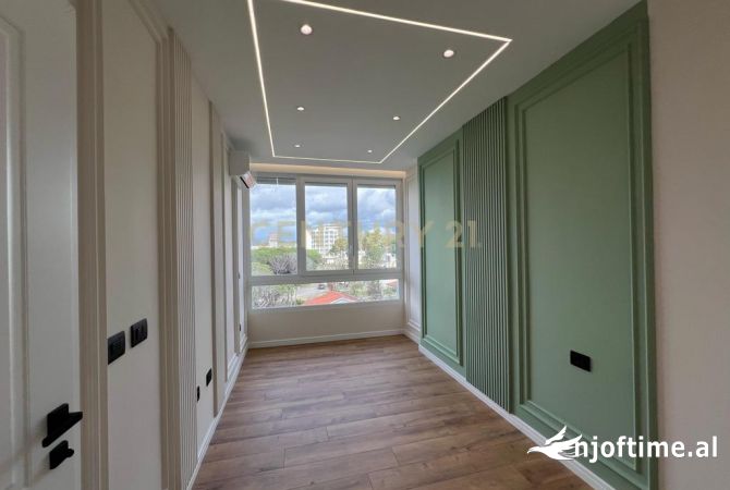 Shtepi ne shitje Apartament ne Durres, 2+1, Mobilimi Pjeserisht e mobiluar, Pagesa 135,000  Euro.