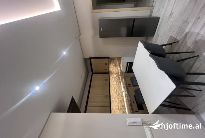 Shtepi me qera 2+1 ne Tirane - 50,000 Leke