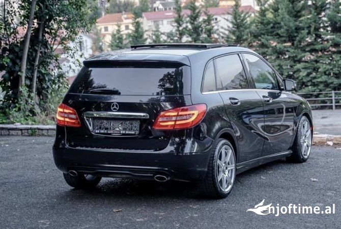 Cars for sale in Fier, Mercedes-Benz, 2013 Benzine,Kambio Automatik Payment 8,500  Euro.