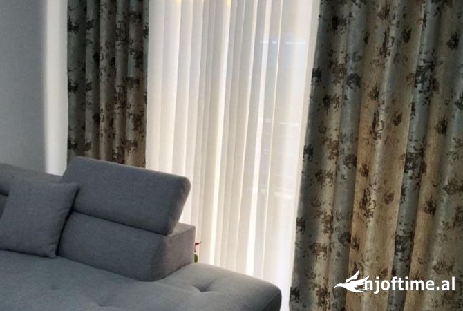 Shtepi me qera 1+1 ne Tirane - 380 Euro