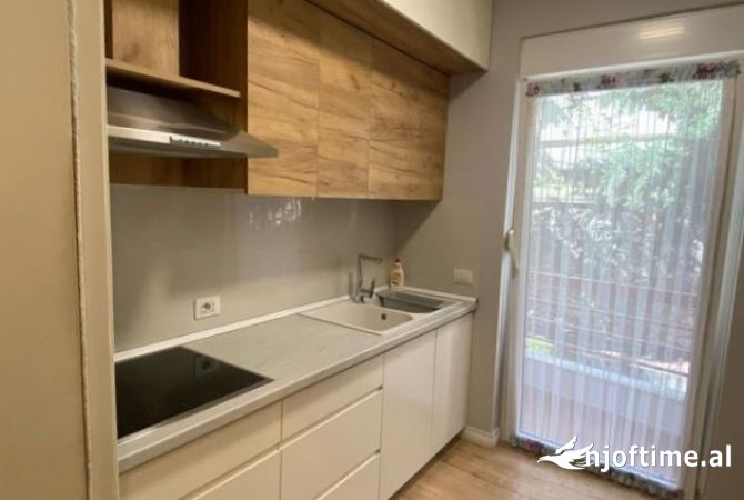 Shtepi me qera 1+1 ne Tirane - 550 Euro